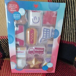 New box of 12 bath soaps